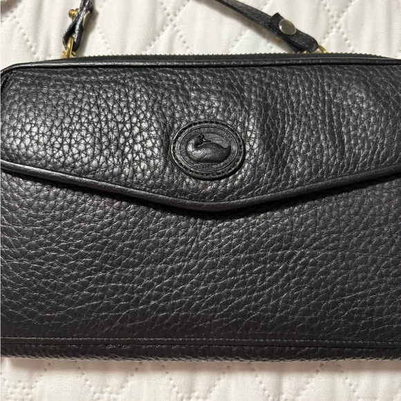 Vintage Dooney and Bourke Crossbody Wallet Zip Closure - Picture 2 of 12